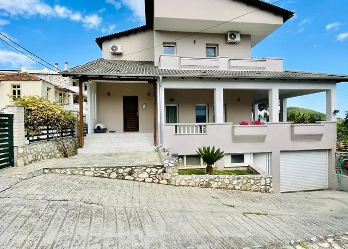 Violetta Case de vacanță Agios Andreas (East Macedonia)